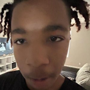 Meet your Posher, Mya